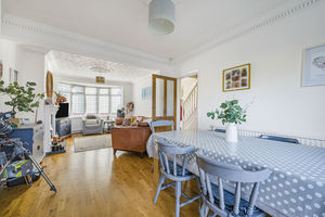 Dining Area- click for photo gallery
